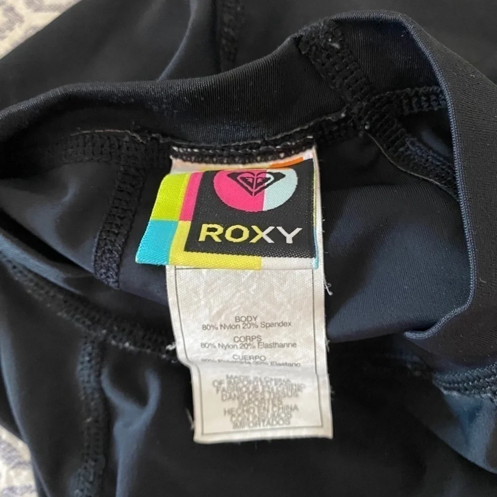 Roxy Girls Swim Short Sleeve Rash Guard Blk Logo​​​​​​​​​